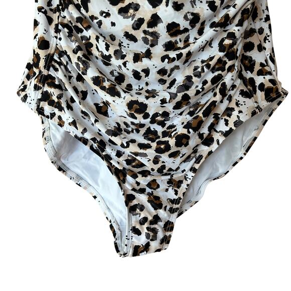 Nip Tuck Swim Leopard Print One Piece Swimsuit Women’s 8 Tummy Control - Picture 5 of 10